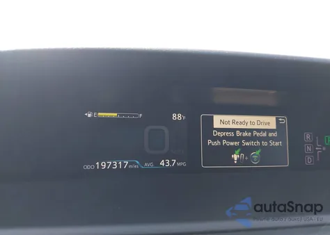 2016 Toyota Prius Two z USA, uszkodzony, nr VIN JTDKBRFUXG3520779